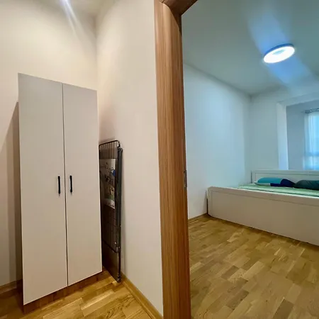 Apartment Lush Penthouses - Eluxory Apts Skopje