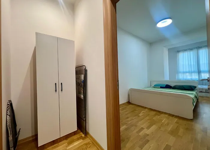 Apartment Lush Penthouses - Eluxory Apts Skopje