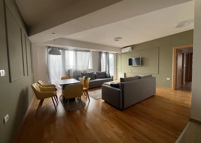 Lush Penthouses - Eluxory Apts * Skopje